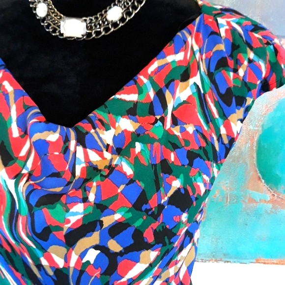 Michael Kors Bold Print Semi Sheer Blouse Draped Neckline Multi Color Size L - Picture 4 of 9